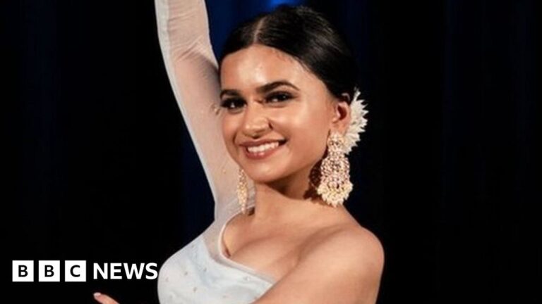 What attracts so many Indians to Australia?