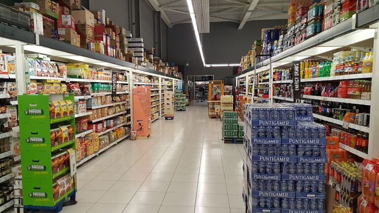 Tornos News |  Consumers will see price cuts of up to 18.1% on 3,000 Greek supermarket products starting Friday