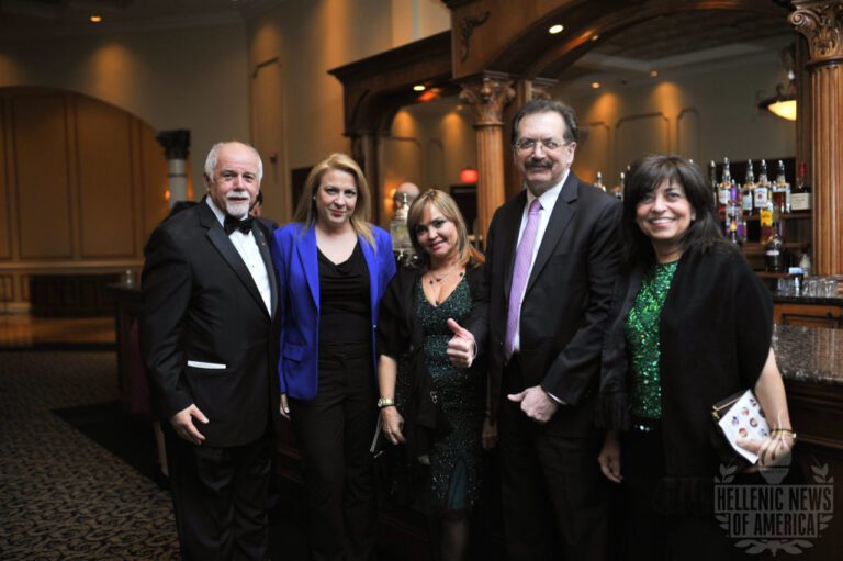 Hellenic news from America reaches the greatest number