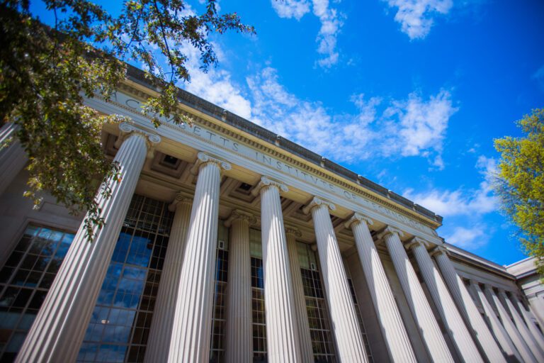 MIT Named No. 2 University by US News for 2022-23 | MIT News