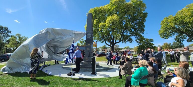 New Greek monument unveiled in Aurora seen as ‘another cultural milestone’ for city – Chicago Tribune